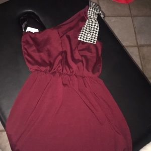 Alabama one shoulder dress